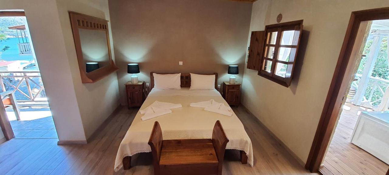 Akrotiri B&B Pórto Káyio Екстериор снимка